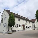 Zum Schwarzen Baeren Szálloda