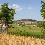 Zum Schwarzen Baeren Szálloda 3*