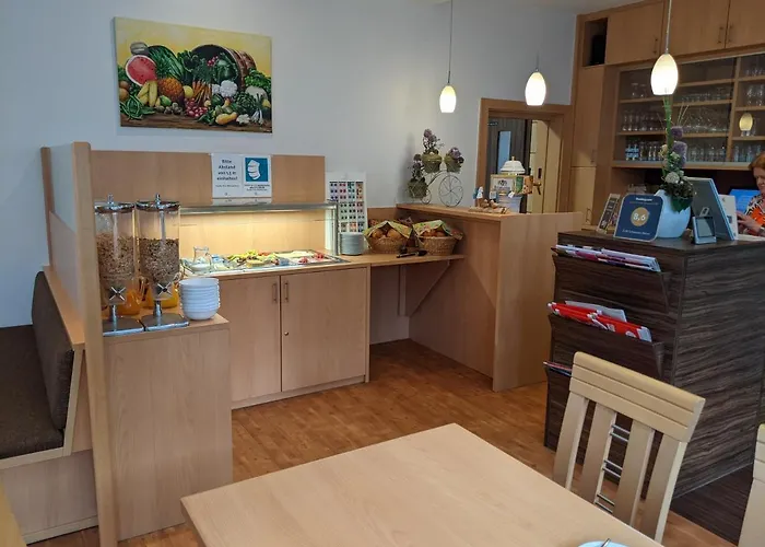 Zum Schwarzen Baeren Hotell