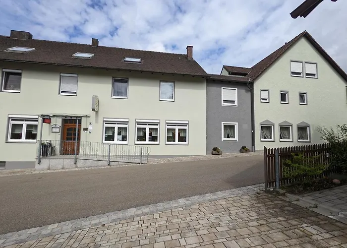 Zum Schwarzen Baeren 3*