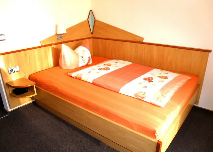Zum Schwarzen Baeren Hotell Vohenstrauss