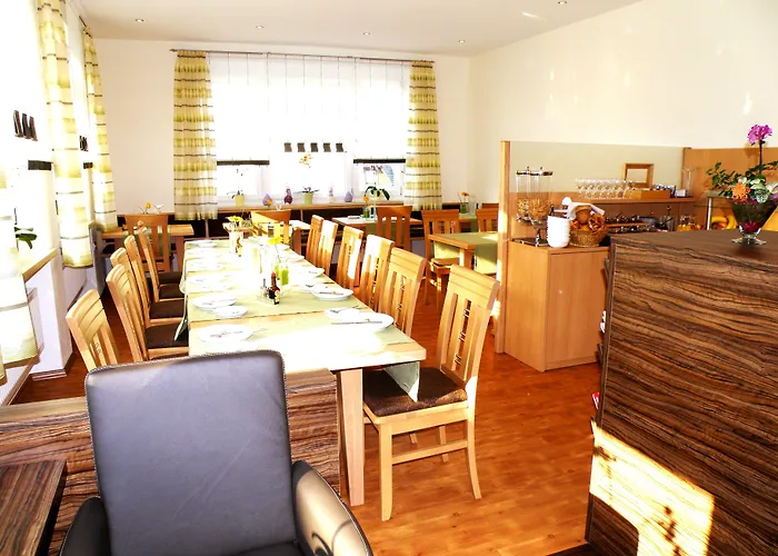 Zum Schwarzen Baeren Hotell Vohenstrauss