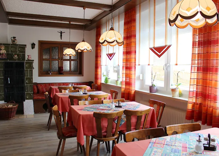 Zum Schwarzen Baeren Hotell