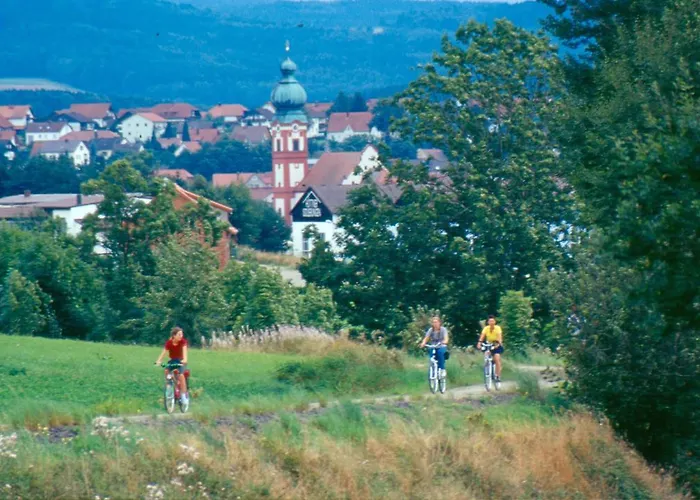 Hotell Zum Schwarzen Baeren Vohenstrauss