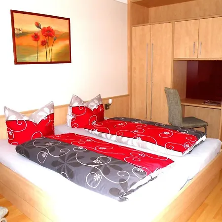 Zum Schwarzen Baeren Hotel