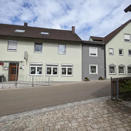 Zum Schwarzen Baeren 3*