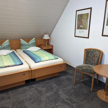 Zum Schwarzen Baeren Hotel Vohenstrauss