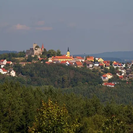 Zum Schwarzen Baeren Hotel